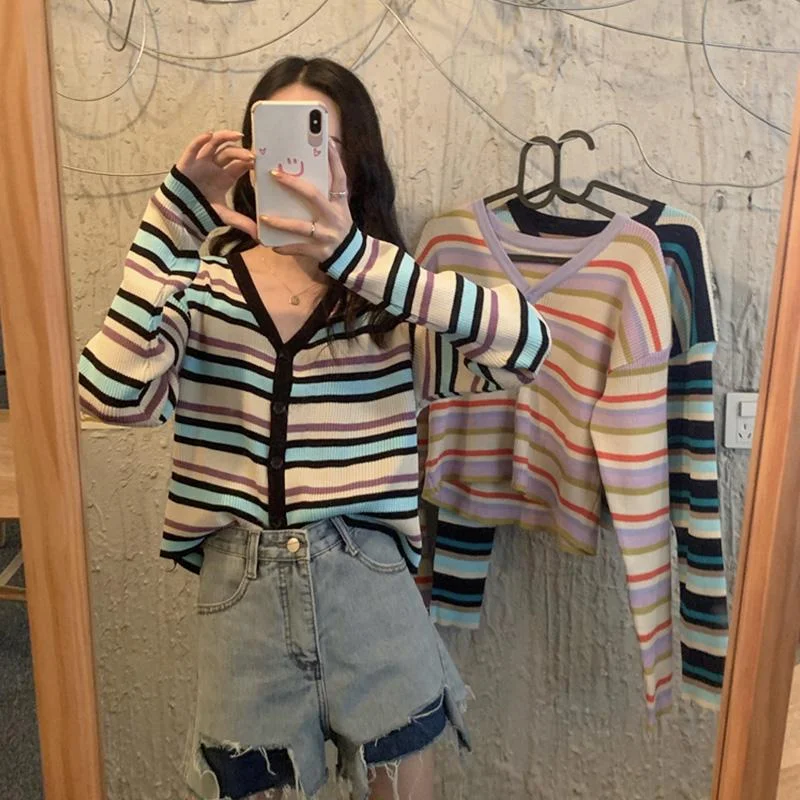 Women's Kawaii Stipes Single-breasted Kintted Shirts