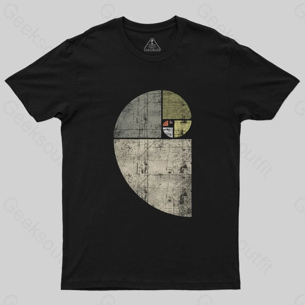 Distressed Fibonacci Spiral Geek Graphic T-Shirt