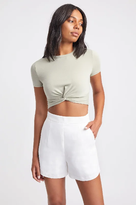 Liv Cropped Tee